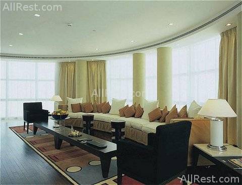 Jumeirah Emirates Towers Hotel 34
